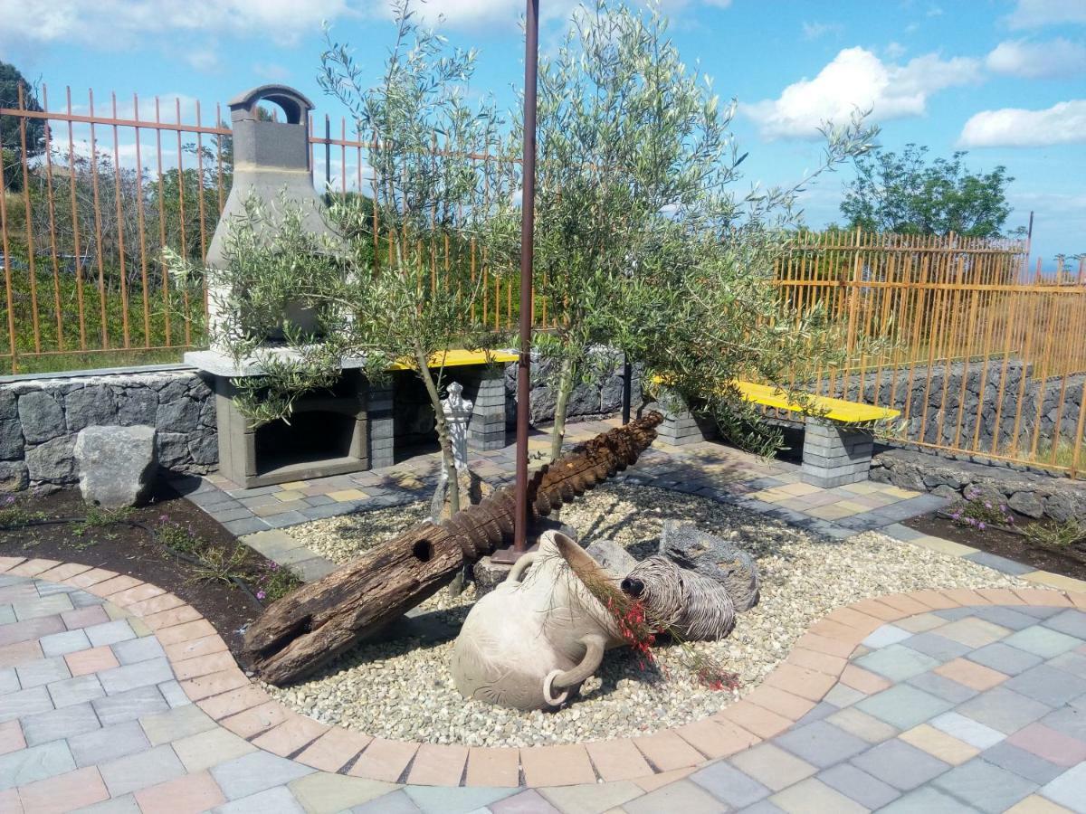 Apartamento Etna Winery Zafferana Etnea Exterior foto